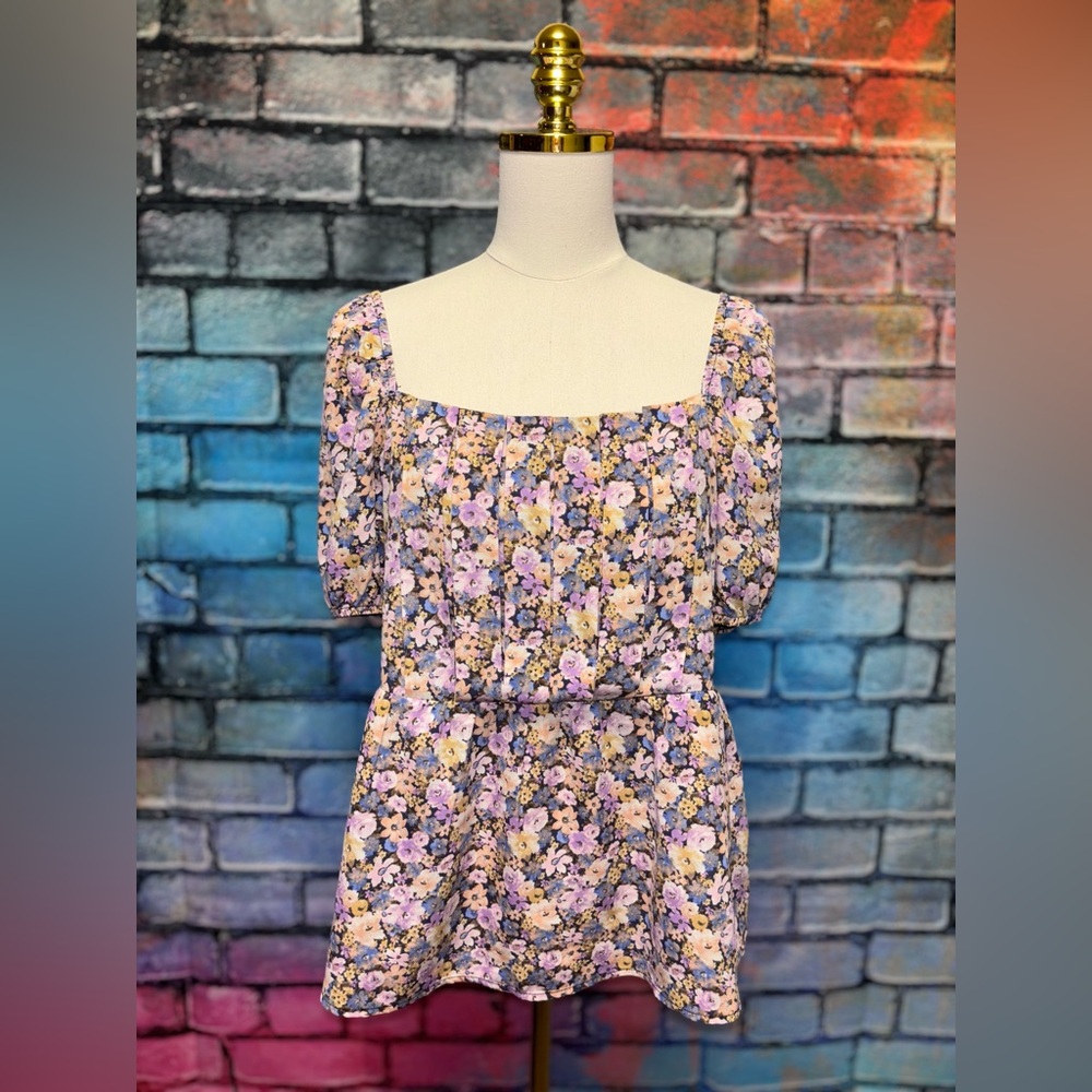 Alice Blue Floral Top